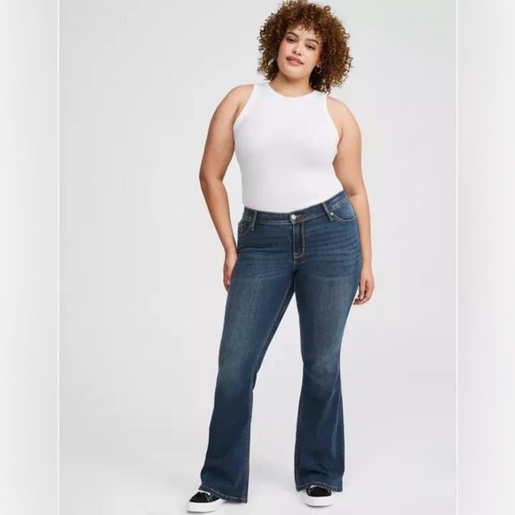 Torrid Feel The Fit Luxe Slim Bootcut Super Stretch Denim Jean Size 14S - Picture 1 of 11